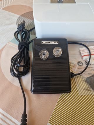 Máquina coser Alfa Next 10+