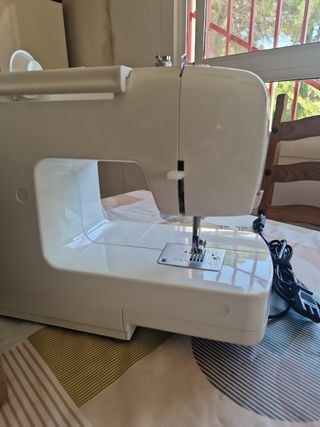 Máquina coser Alfa Next 10+