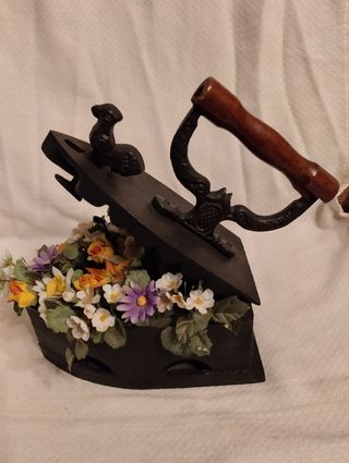 Plancha antigua decorativa