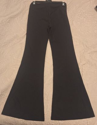 Pantaloni a zampa donna, Tg S