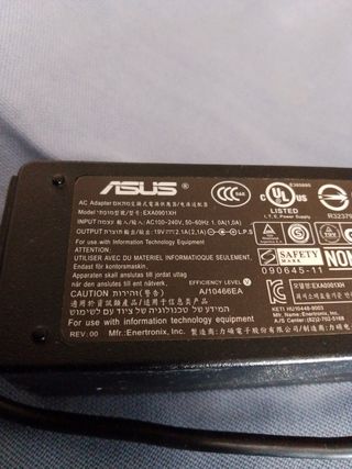Cargador ASUS AC Adaptador