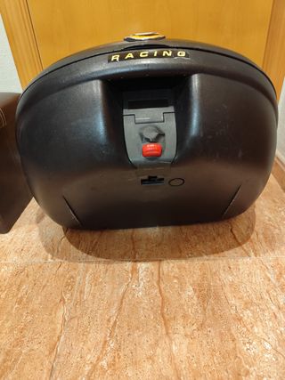 Baúl trasero moto