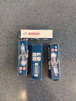4 Bujías Bosch FR8SC nuevas