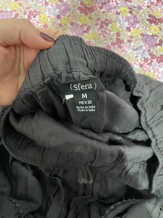 Falda gris oscura/negra larga gótica