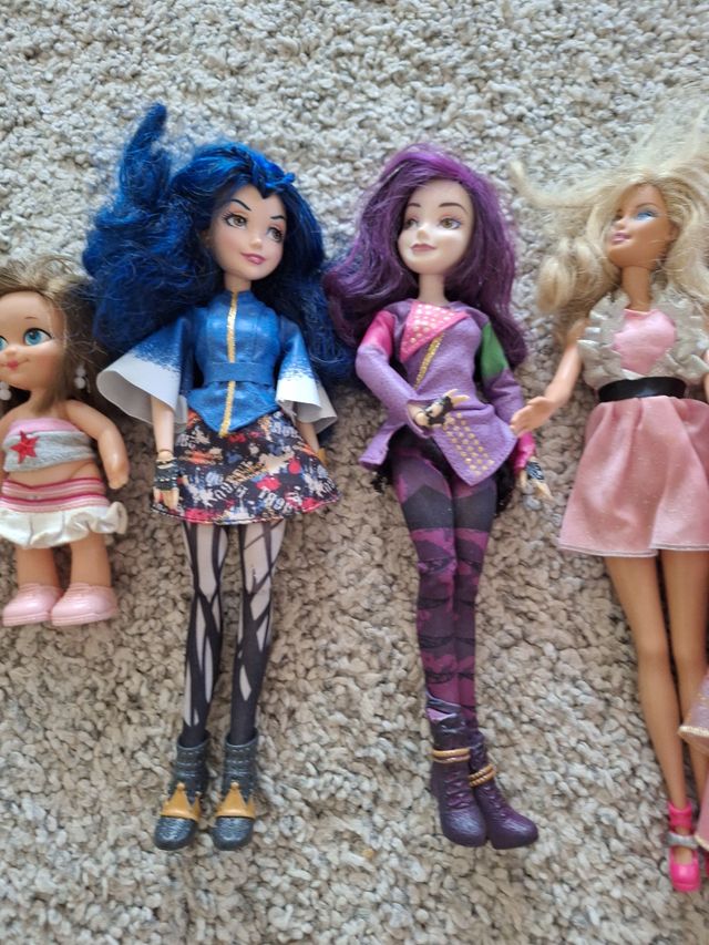 Muñecas: Barbie, Disney y más