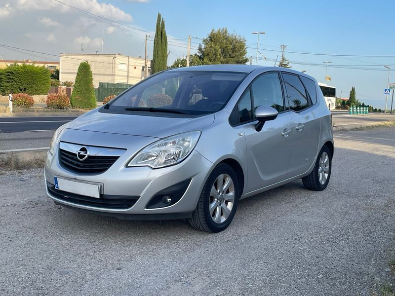 Opel Meriva 2011 - foto 1
