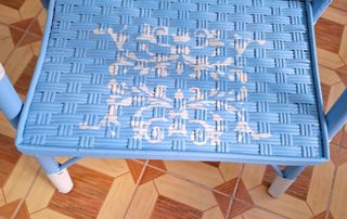 Mesita Ratán Azul - Decoración Vintage