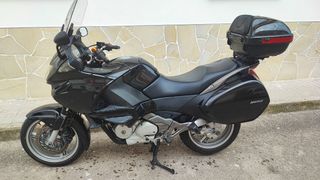 Honda NTV 700CC