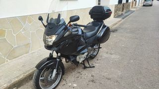 Honda NTV 700CC