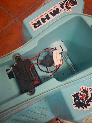 Quad eléctrico infantil