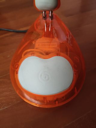 Lampada da tavolo arancione