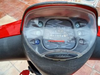 Derbi Variant: Moto clásica