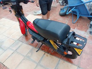 Derbi Variant: Moto clásica