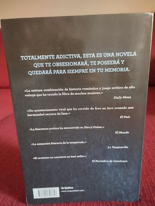 "Cincuenta sombras liberadas".E.L.James.