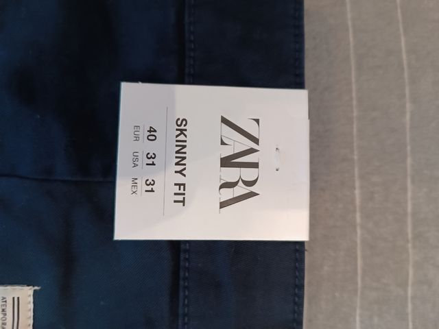 Pantalones Zara Hombre . Talla 40, azul marino.