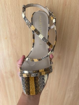 Sandalias tacón serpiente