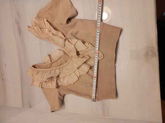 Top Zara beige talla S - Corto