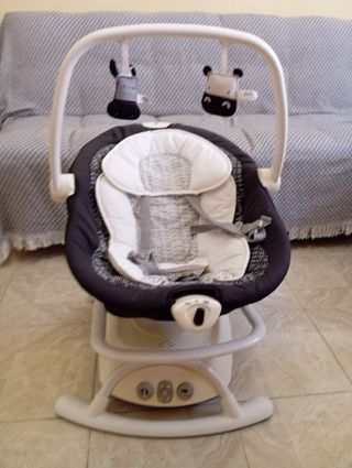 Hamaca mecedora Joie Sansa. Hamaquita