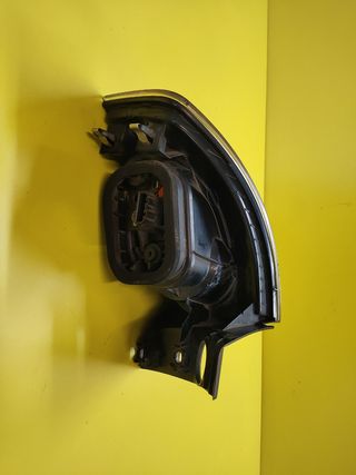 PILOTO TRASERO DERECHO SEAT IBIZA 6L