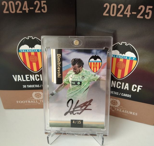 Memorabilia Dimitrievski Valencia CF Treasures