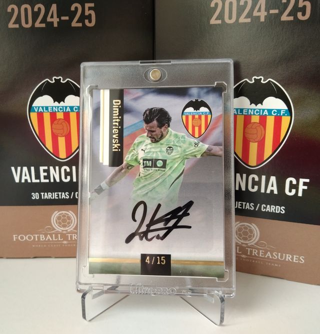 Memorabilia Dimitrievski Valencia CF Treasures