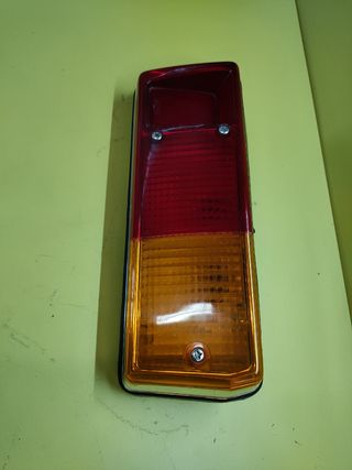 PILOTO TRASERO DERECHO RENAULT 12