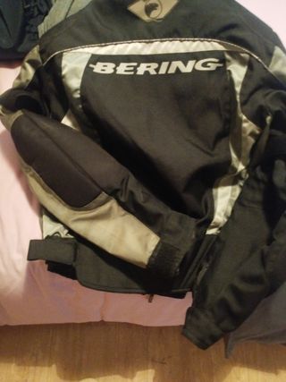 Cazadora moto Bering