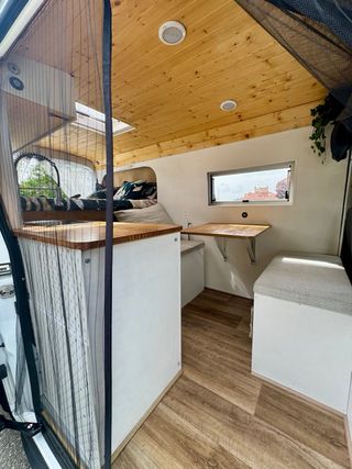 FORD TRANSIT CAMPER L2 H2