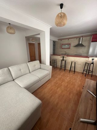 Alquiler de Apartamento segunda línea Zapillo