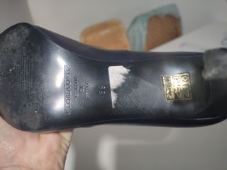 Tacón negro elegante