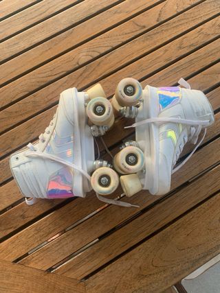 Pattini a rotelle bianchi, num. 37