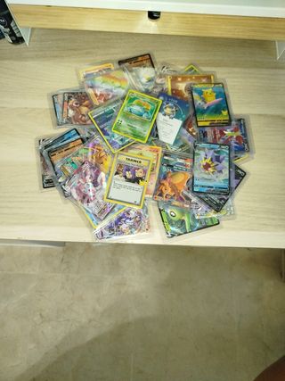Mystery box de Pokémon - 7 cartas