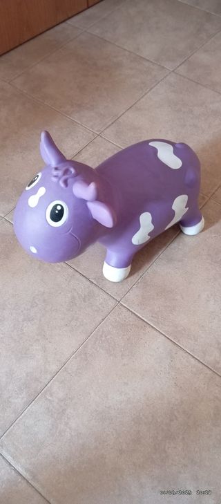 Vaca saltarina infantil