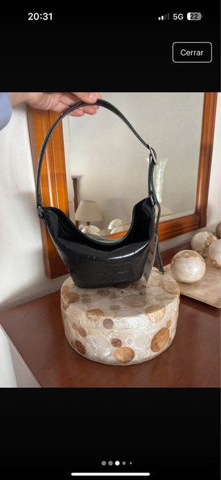 Bolso negro ZARA - Bolso bandolera