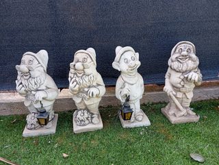 4 gnomi da giardino - Statue in pietra