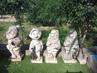 4 gnomi da giardino - Statue in pietra
