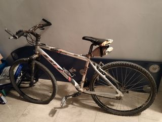 Bicicleta montaña BH overX 470.