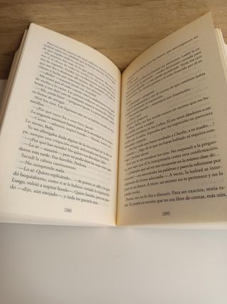 Luna nueva (Saga Crepúsculo 2)