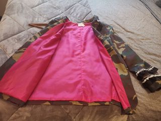 Chaqueta militar con estampado nueva sin etiqueta 