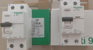 2 Interruptor Diferencial Schneider 40A 2x40en30