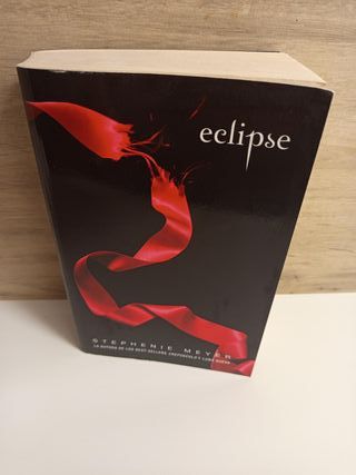 Eclipse - Book Three Of The Twilight Series