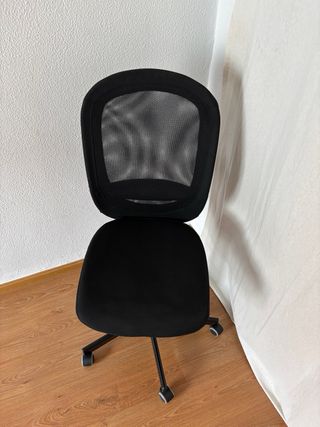 Silla oficina Ikea Flintan - Negra