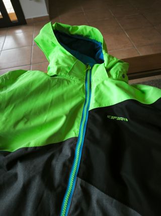 Chaqueta nieve IcePeak niño talla 15, preciosa