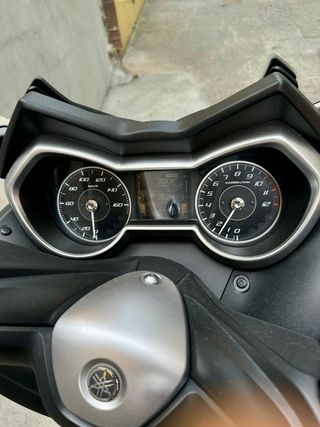 Yamaha X Max 125cc. 15600 kilometros .