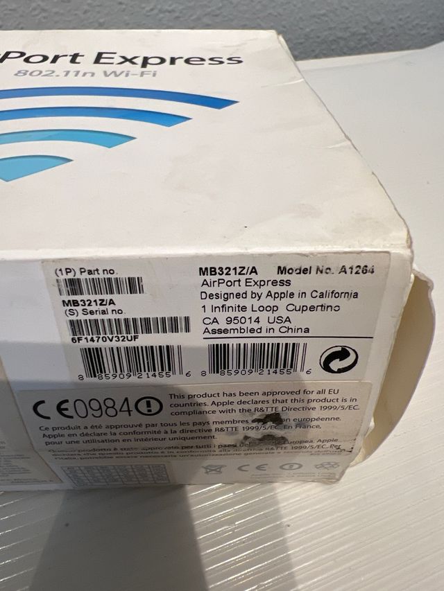 Apple AirPort Express A1264 - 802.11n Wi-Fi