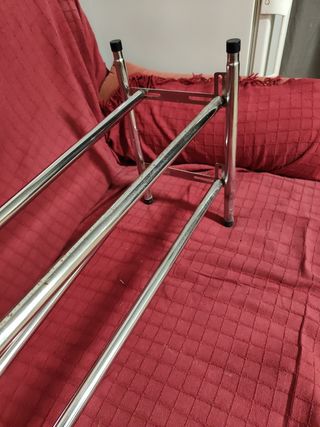 Zapatero metálico extensible