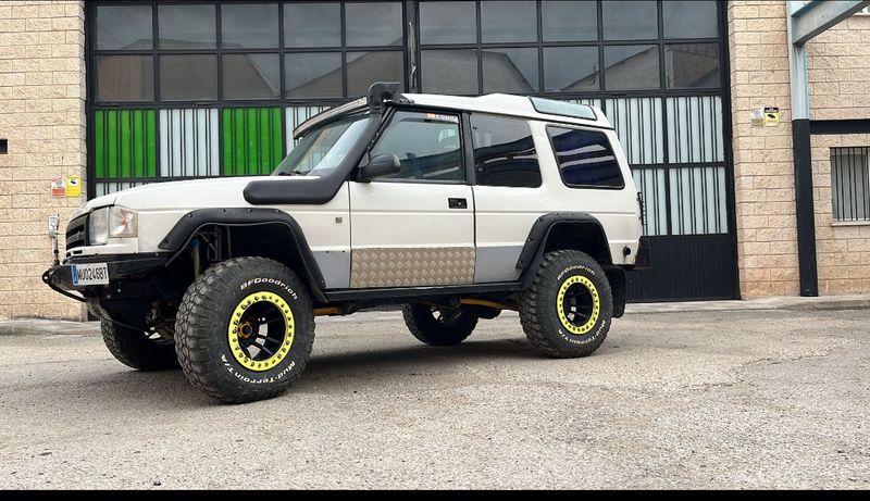 Land Rover Discovery 1997 - foto 1