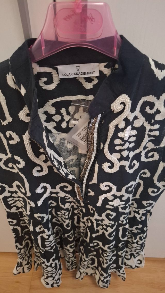 Vestido LOLA CASADEMUNT blanco y negro