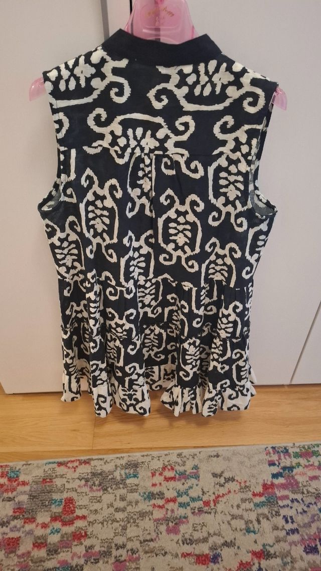 Vestido LOLA CASADEMUNT blanco y negro