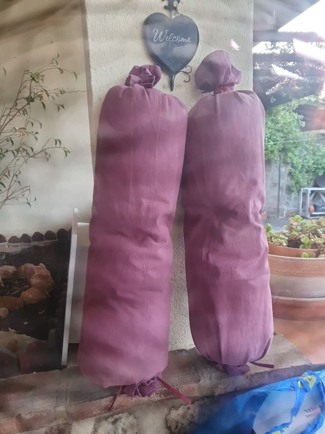 Cojines morados - 2 uds